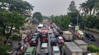 Ratusan Ribu Kendaraan Mudik Lintasi Tol Bandara Soetta