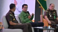 29. Ridwan Kamil Ajak Kejaksaan Tinggi Tingkatkan Penggunaan Produk Dalam Negeri Ridwan Kamil Ajak Kejaksaan Tinggi Tingkatkan Penggunaan Produk Dalam Negeri