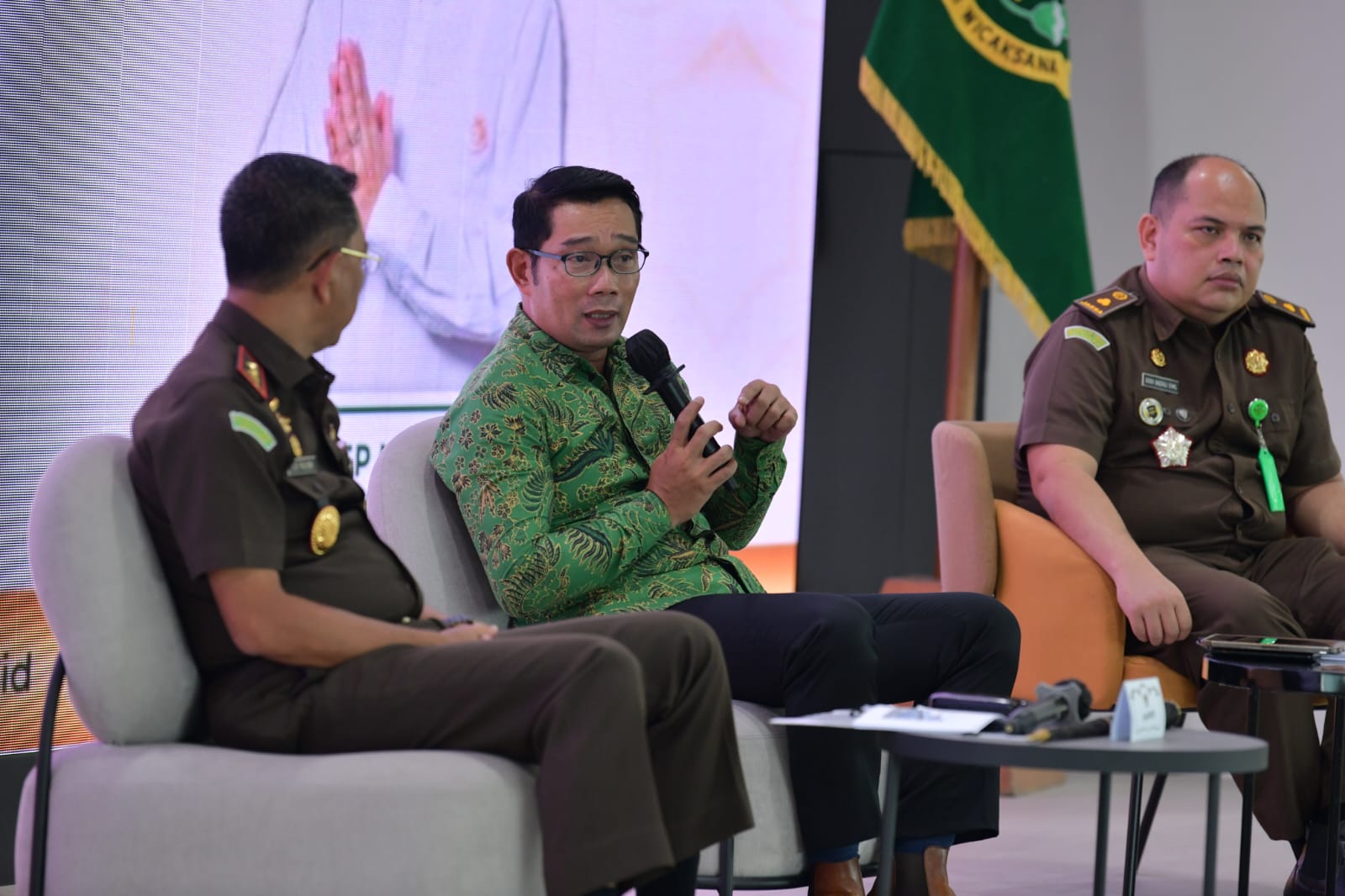 Ridwan Kamil Ajak Kejaksaan Tinggi Tingkatkan Penggunaan Produk Dalam Negeri
