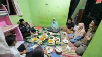 35. Sahur Bersama Keluarga Bi Mar Sahur Bersama Keluarga Bi Mar, Ridwan Kamil: Silaturahmi Bawa Kebahagiaan