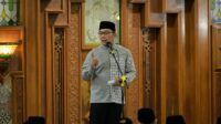Pusdai Dipenuhi Jemaah Tarawih, Ridwan Kamil Terharu