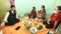 Kicauan Burung Lovebird Warnai Buka Puasa Ridwan Kamil di Rumah Warga Bandung
