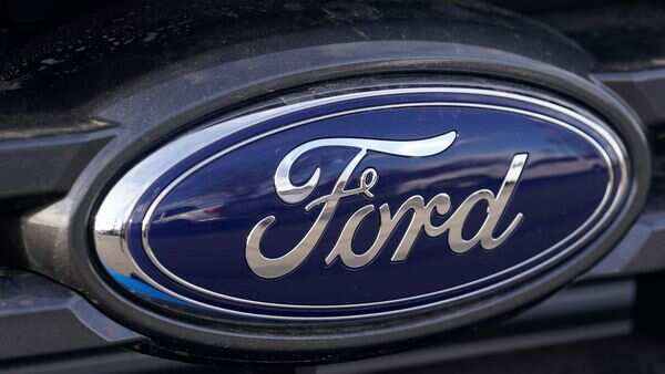 Ford jual saham di Rivian seharga Rp2,7 triliun