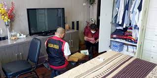 Lagi lagi Kejati DKI Geledah Rumah Pensiunan PNS Terkait Proyek Anies Baswedan Rumah DP 0 Persen