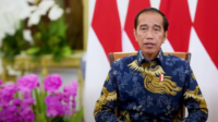 Panggil Pejabat Polri Ke Istana, Jokowi Larang pakai Tutup Kepala dan Tongkat Komando