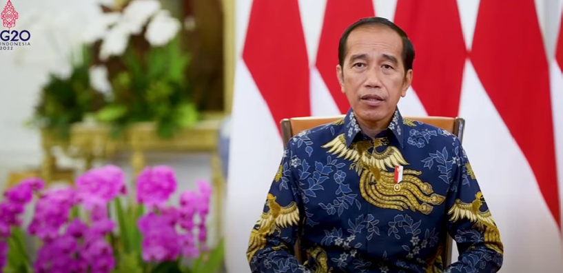 Panggil Pejabat Polri Ke Istana, Jokowi Larang pakai Tutup Kepala dan Tongkat Komando