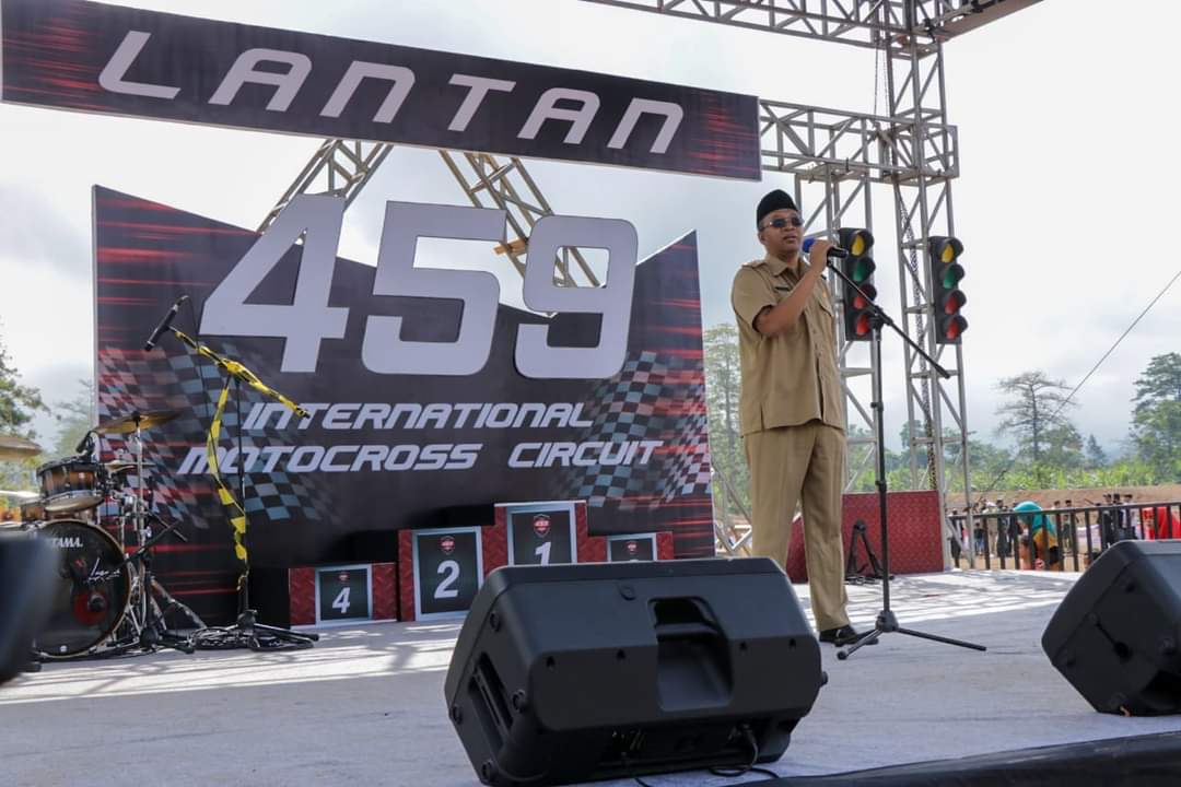 Motocross Sircuit 459 Di Lantan Lombok Tengah, Diresmikan Gubernur NTB