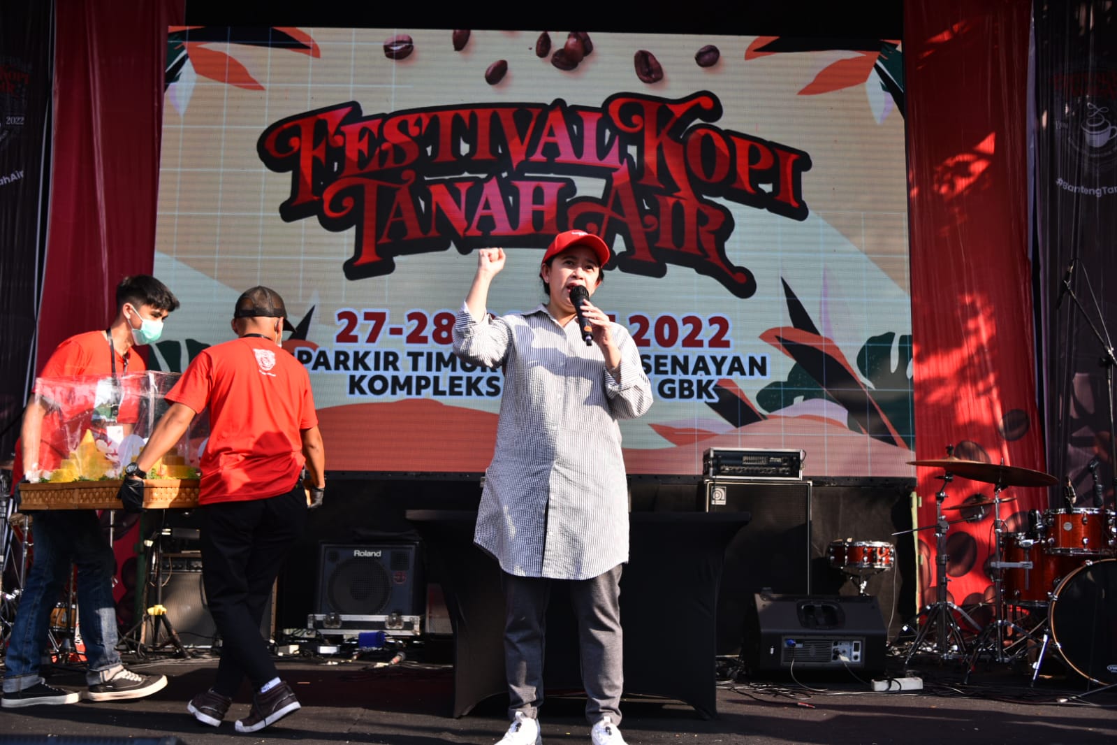 Opening the Nusantara Coffee Festival, Puan Invites Indonesia to Become a World Coffee Champion