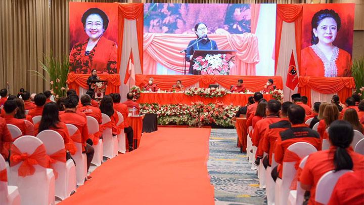 Puan Explains the Strong Family Sense at the PDIP National Working Meeting