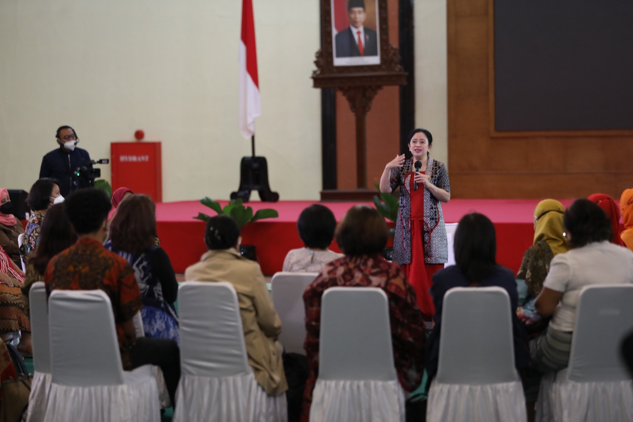 Puan: DPR Dorong Cuti Ibu Hamil Jadi 6 Bulan Demi Songsong Generasi Emas