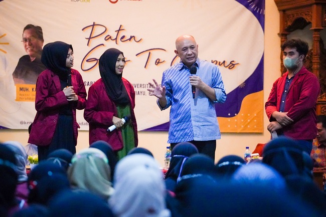 Menteri Teten harap riset dari perguruan tinggi dapat dikomersialisasi