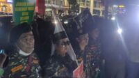 Puluhan massa dari GP Ansor Kota Bandung geruduk Holywings