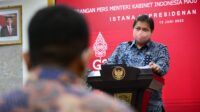 Presiden Perintahkan Tingkatkan Capaian Vaksinasi
