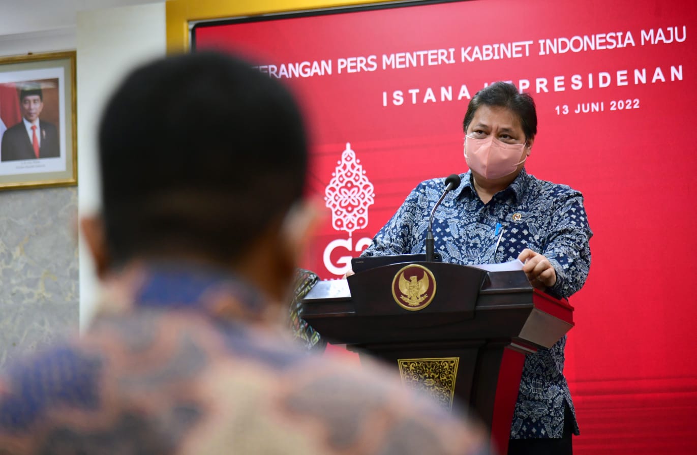 Presiden Perintahkan Tingkatkan Capaian Vaksinasi