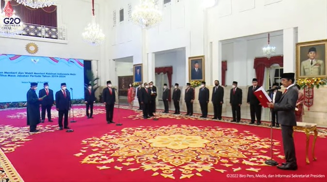 Sah! Jokowi Lantik Hadi Tjahjanto dan Zulkifli Hasan Jadi Menteri Baru dan 3 Wamen