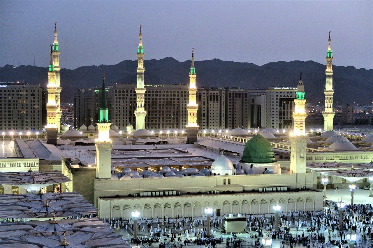Prophet's Mosque Opens Lost Goods Service