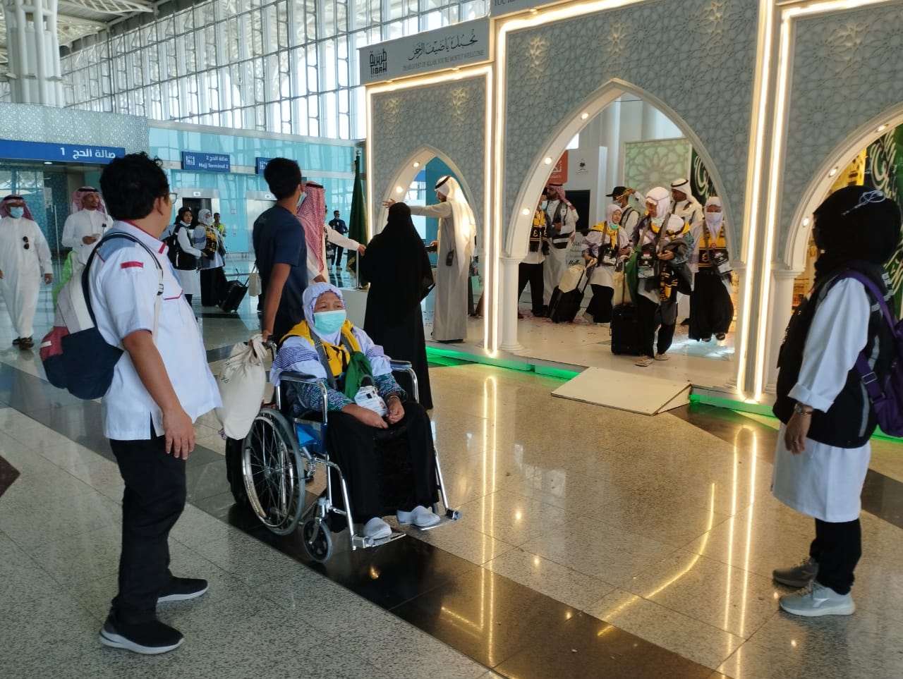 Jemaah Haji Puji Kesigapan Petugas Haji Indonesia