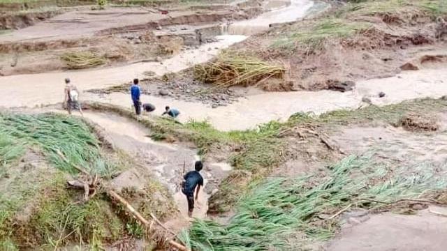 Puluhan Hektar Lahan pertanian warga dirusak banjir di Mamasa