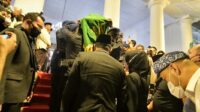 KSAD Dudung Sampaikan Belasungkawa kepada Ridwan Kamil di Gedung Pakuan