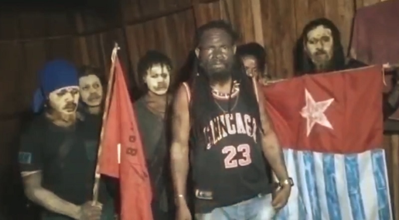 Sadis.!,Korban KKB Papua Koroway Diminta Buka Baju Sebelum Dipenggal