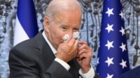 Positif Covid-19, Joe Biden Dirawat dengan Paxlovid