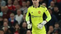 MU Resmi Lepas Dean Henderson ke Nottingham Forest
