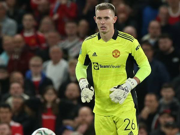 MU Resmi Lepas Dean Henderson ke Nottingham Forest