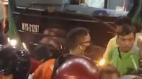 Seorang Wanita Tewas Terlindas Bus Transjakarta di Halte Kramat Sentiong