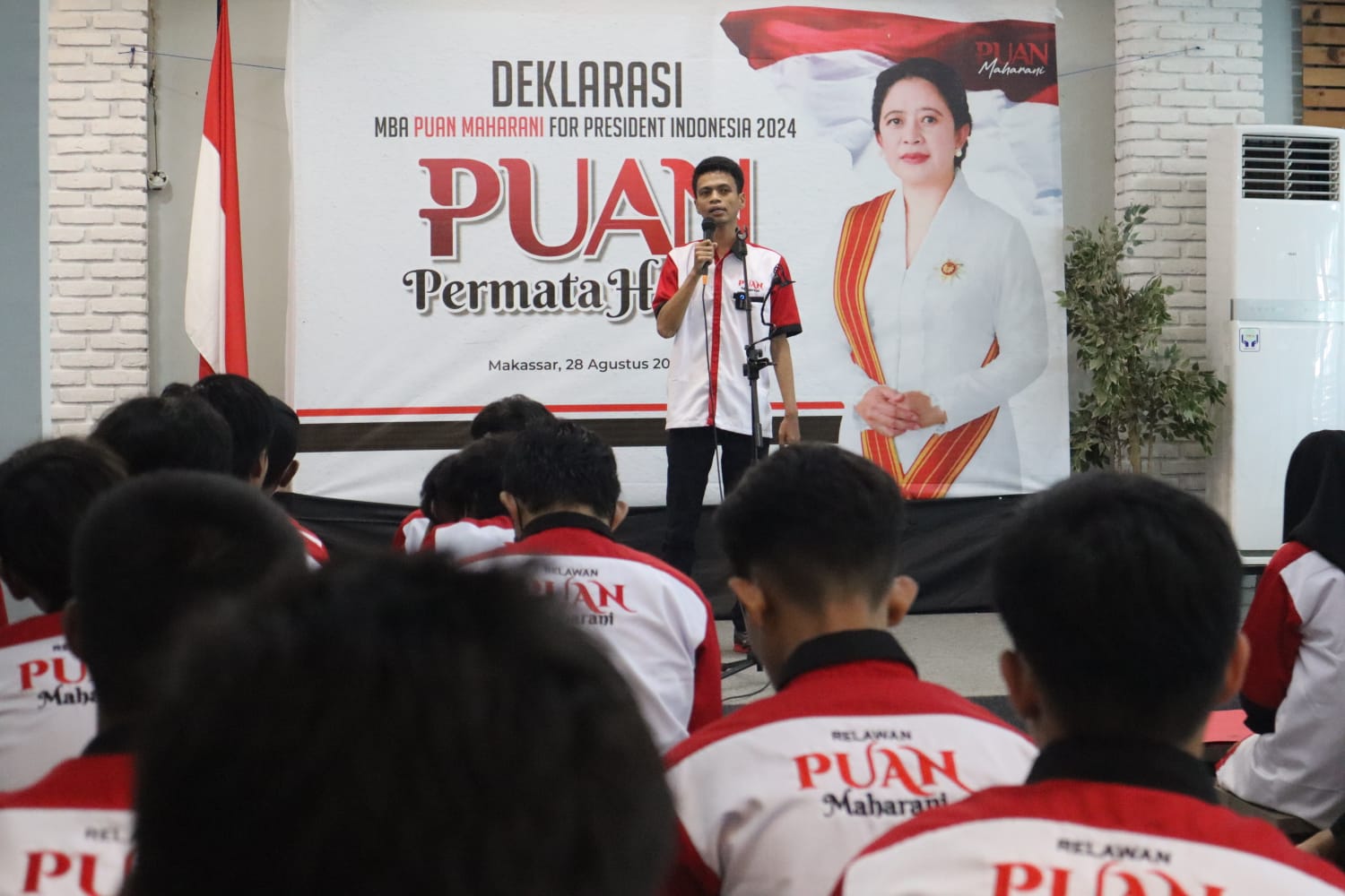 2024 Presidential Election, Volunteer Puan Maharani Holds Declaration in Makassar