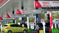 Ekonom UGM sarankan harga BBM bersubsidi tidak naik tahun ini