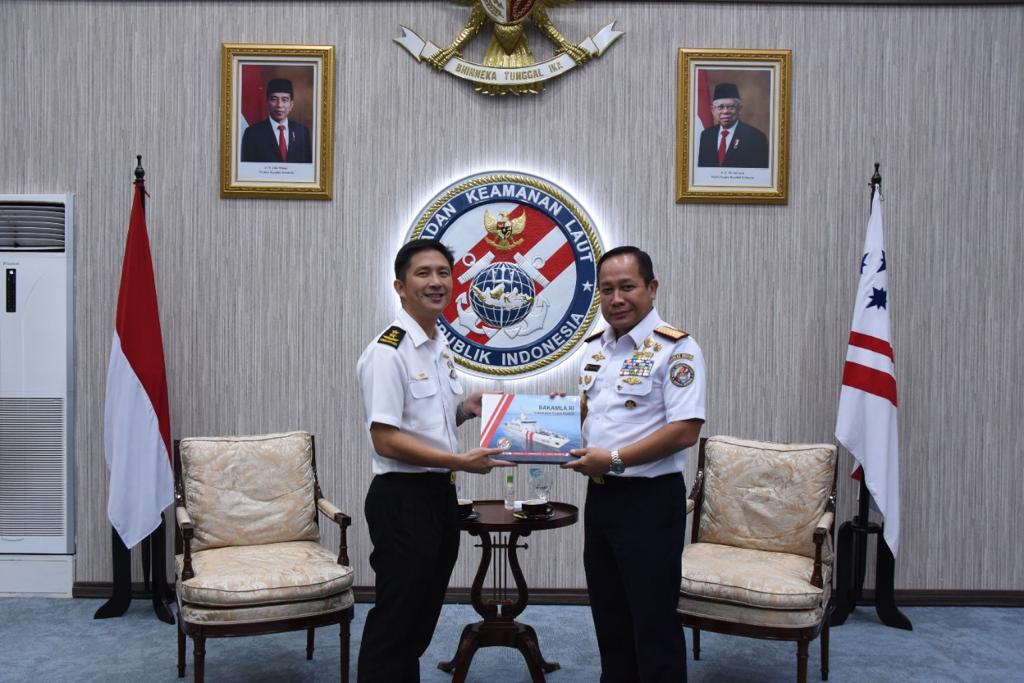 Kepala Bakamla Terima Kunjungan KSAL Singapura