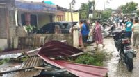 Pasar malam dan Puluhan Rumah Porak-poranda Di Sumut Akibat Puting Beliung