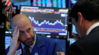 Wall Street jatuh di atas 3 persen, Indeks Dow Jones anjlok 1.008 poin