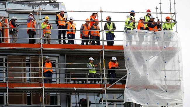 Kekurangan pekerja, Selandia Baru akan ubah aturan imigrasi