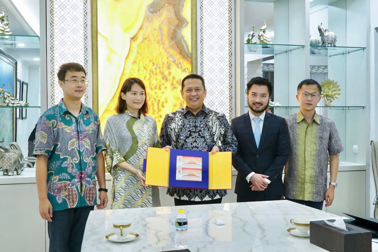 Terima Jajaran Direksi EHang dari China, Ketum IMI Bamsoet Akan Kenalkan EHang 216 di KTT G-20