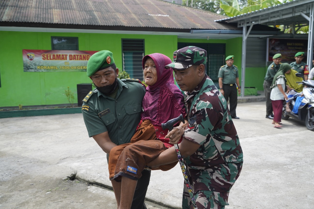 Danrem 162/WB Gelar Touring Berbagi Kasih, Sambut Harlah Ke 77 TNI