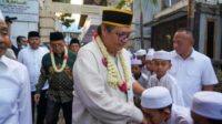 Airlangga : Pondok Pesantren Berperan Majukan Ekonomi Umat