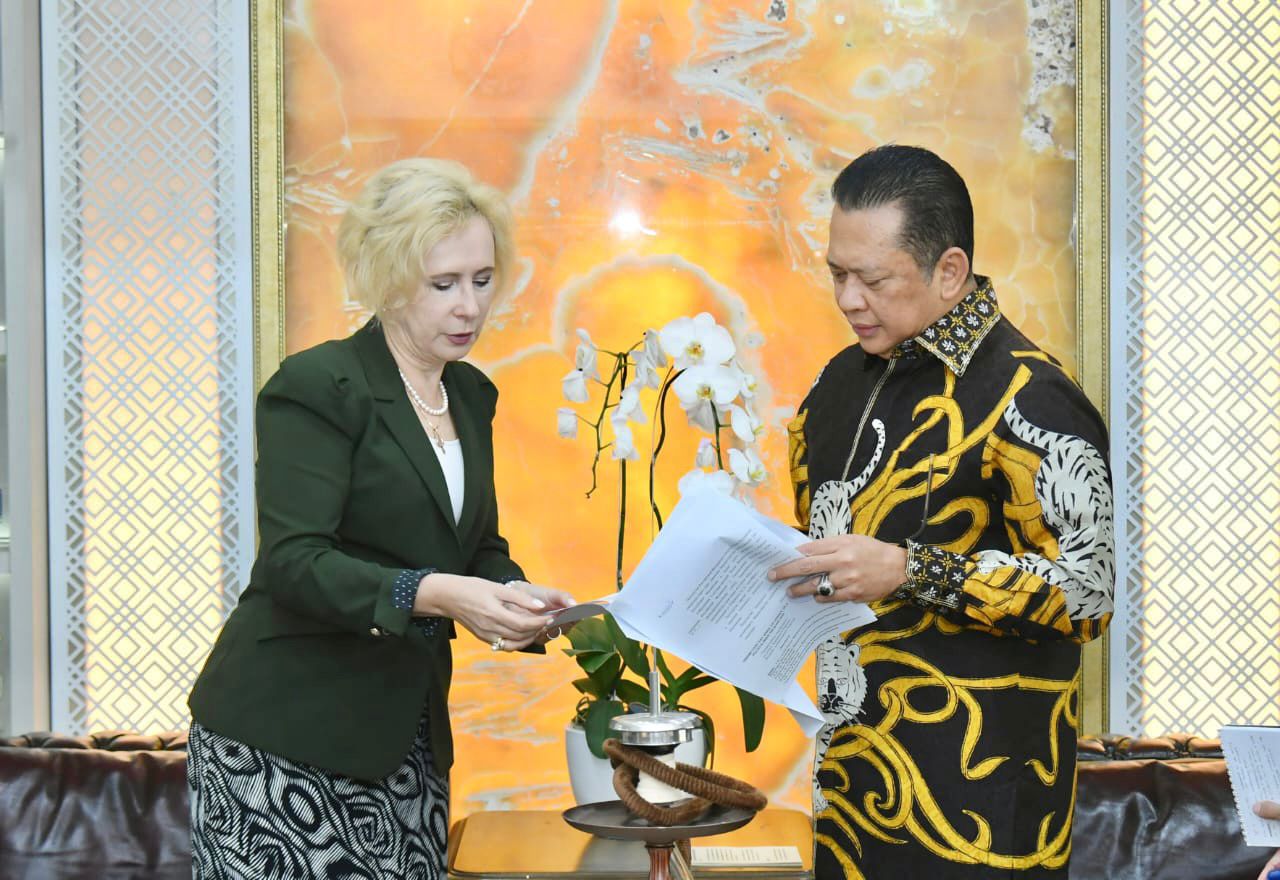 Menerima Duta Besar Rusia, Bamsoet Buka Pintu Lebar Kedatangan Ketua Parlemen Rusia di Gedung MPR RI Awal Oktober 2022