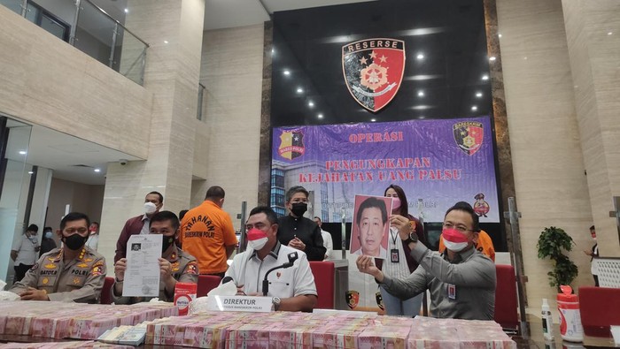 Dua Tersangka Penipuan KSP Indosurya Dilimpahkan ke Kejari