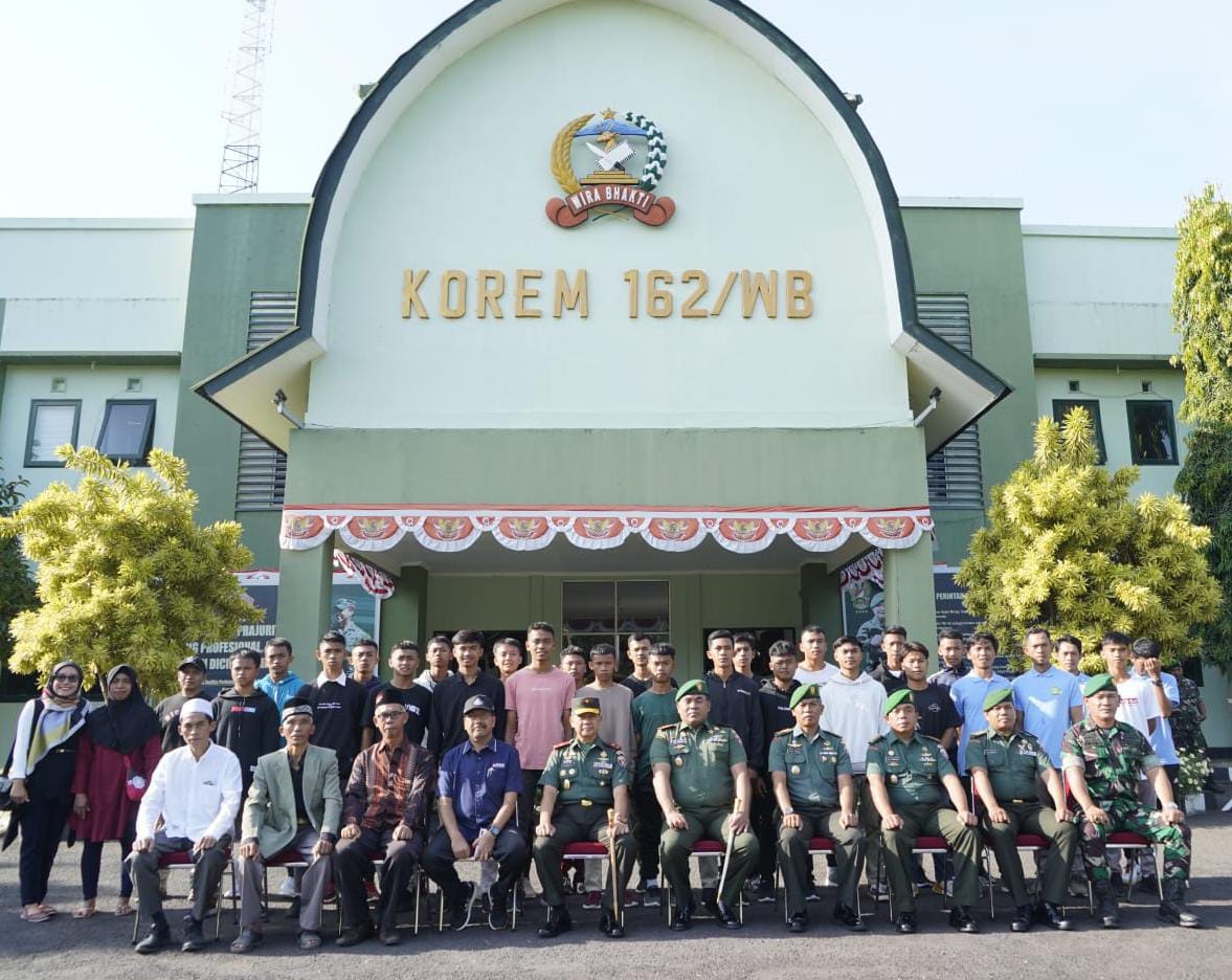 Piala KASAD Liga Santri PSSI 2022, Tim Perwakilan NTB, Resmi Di Lepas Danrem 162 /WB