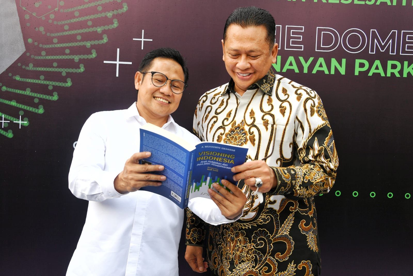 Ketua MPR RI Bamsoet Apresiasi Buku ‘Visioning Indonesia: Arah Kebijakan dan Peta Jalan Kesejahteraan’ Karya Muhaimin Iskandar