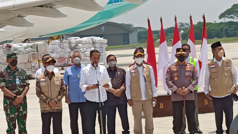 Presiden Jokowi Lepas Bantuan Kemanusiaan untuk Korban Banjir dan Longsor di Pakistan