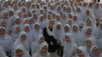 Visit Ponpes Mahasina Bekasi, Puan: Santri are Candidates for Indonesian Leaders