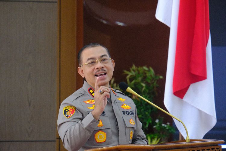 Gantikan Irjen Teddy Minahasa Jadi kapolda Sumbar,Irjen Suharyono Langsung Berikan Instruksi