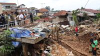 Warga Bogor Terdampak Banjir-Longsor Diberikan Bantuan Hunian Sementara