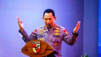 Survei: Publik lebih percaya Kapolri daripada institusi Bhayangkara