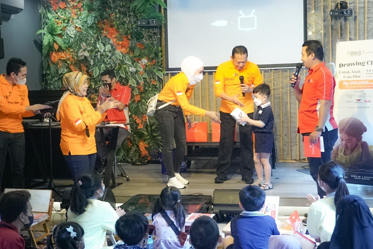 Ketua MPR RI Apresiasi GERAK BS dan Tamarind & Lime Gelar 'Drawing Class' Tumbuhkan Kreativitas Anak