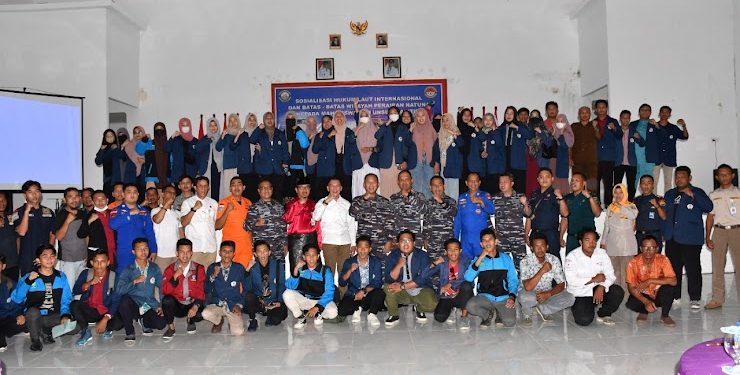 TNI AL sosialisasi hukum laut internasional terhadap nelayan Natuna