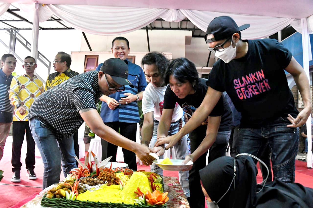 Hadiri Syukuran Persiapan Konser Slank, Ketua MPR RI Bamsoet Dukung Konser HUT-39 Slank 'Beautiful Smile Indonesia Tour' Berjalan Lancar dan Aman
