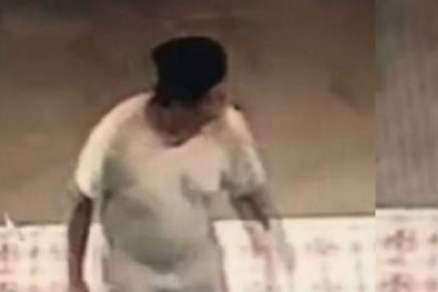 Viral, Pencuri kotak amal masjid Muawanah Makassar terekam CCTV